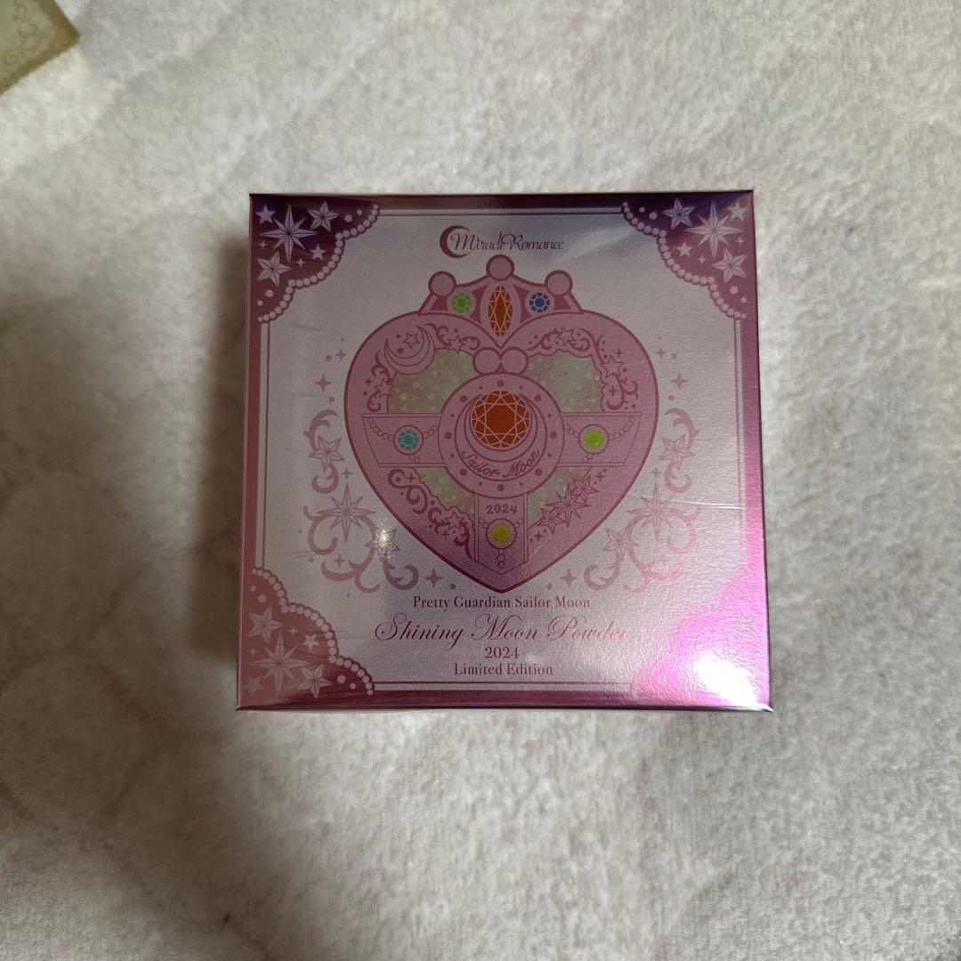 ［新品未開封］ ミラクルロマンス　シャイニングムーンパウダー　2024