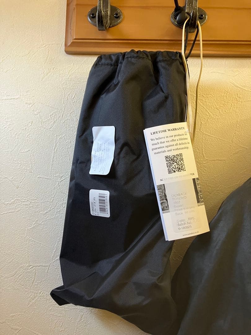 新品未使用タグ付きCarradice ダックスバッグポンチョ スーパー