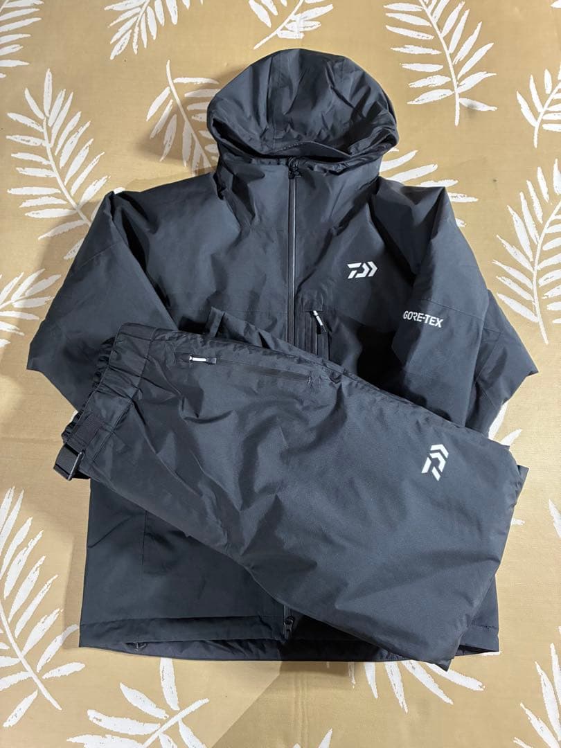 ダイワ　ゴアテックス　ウィンタースーツ　エギング　アジング　DW-1925