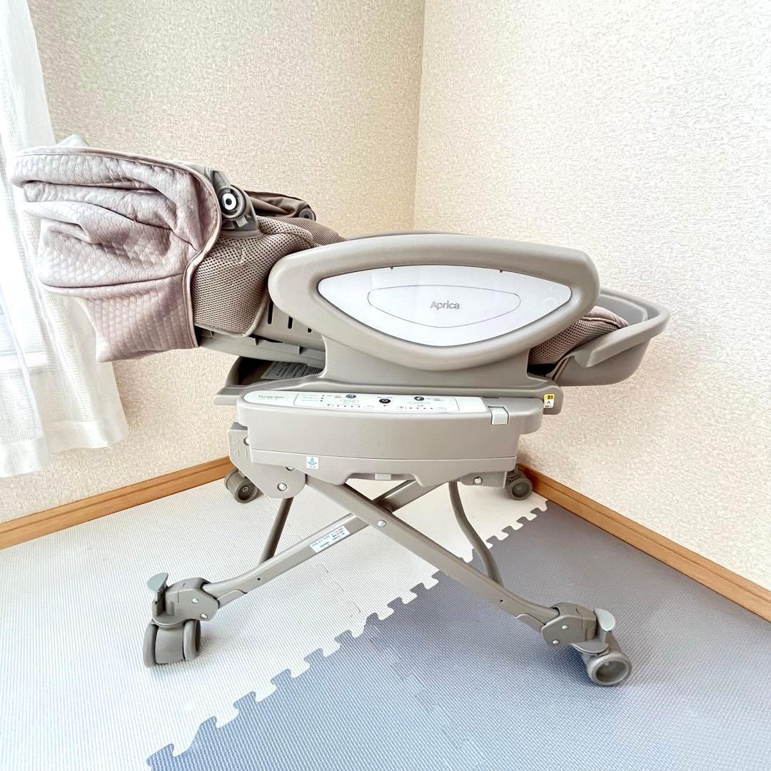 【一点限り❣️】Aprica 電動ハイロー　ユラリズム　オートプレミアム⭐︎⭐︎