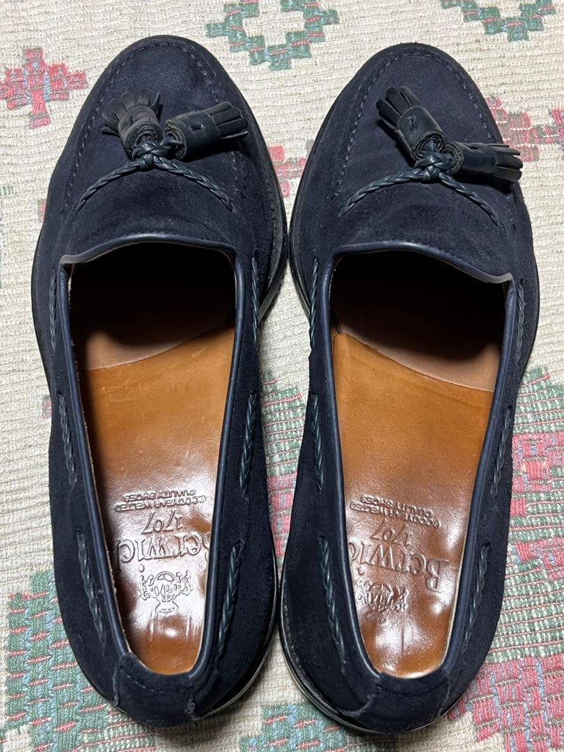 中古Berwickネイビー スエード タッセルローファーUK7 バーウィック