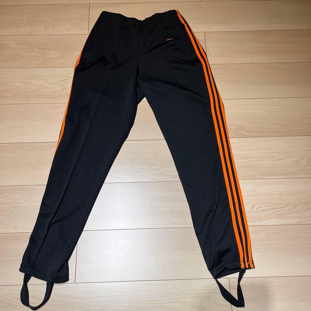 【新品未使用品】アディダス×デサント トラックパンツ　５号