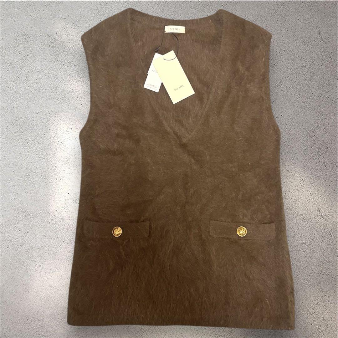 新品✨DES PRES カシミヤ ニットベスト Vネック 金ボタン