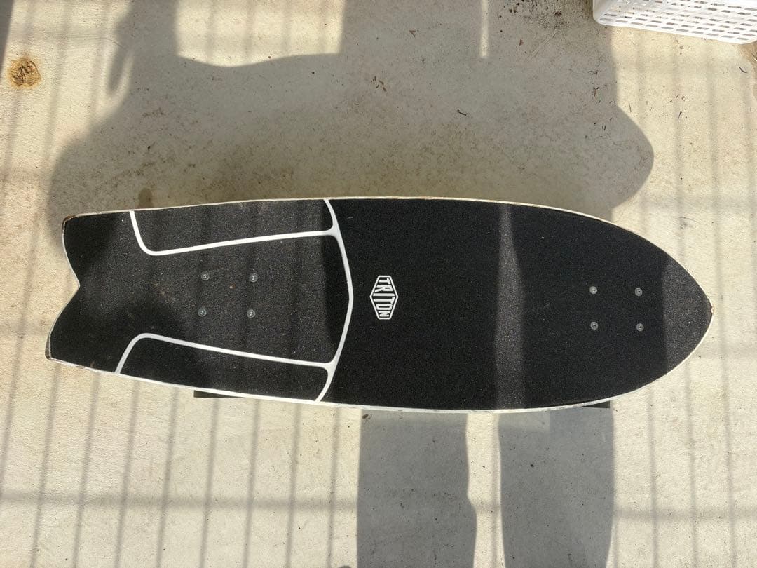 TRITON Carver サーフスケートボード