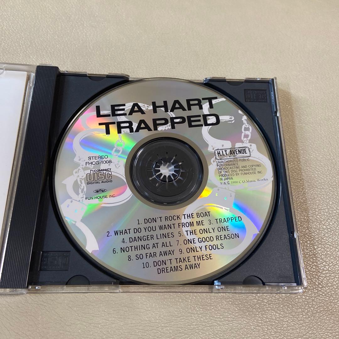 リー・ハート　LEA HART TRAPPED