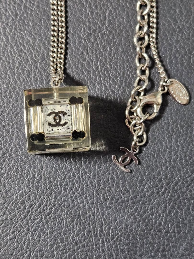 た*や様 CHANEL シャネル CCロゴ キューブ ペンダントネックレス
