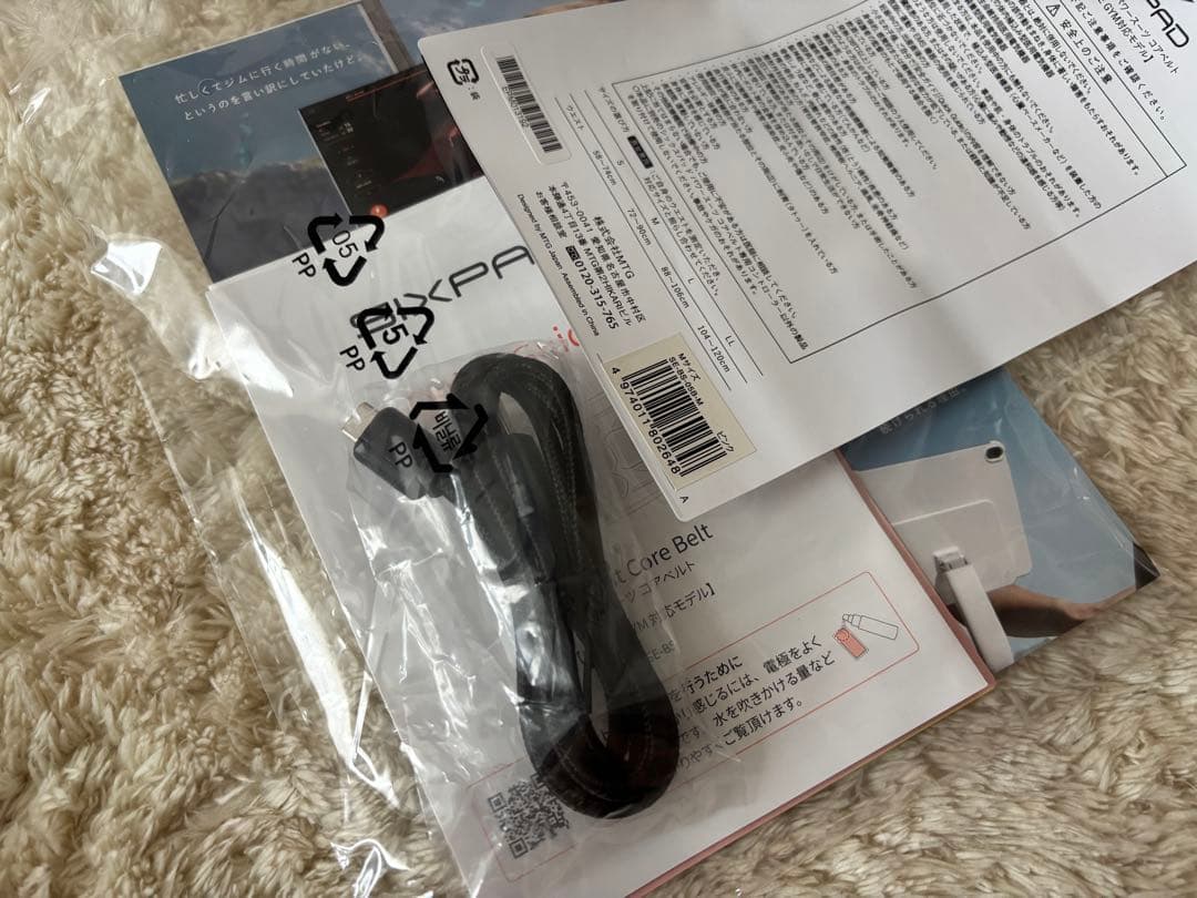 シックスパッド パワースーツ コアベルトPINK Mサイズ/SIXPAD