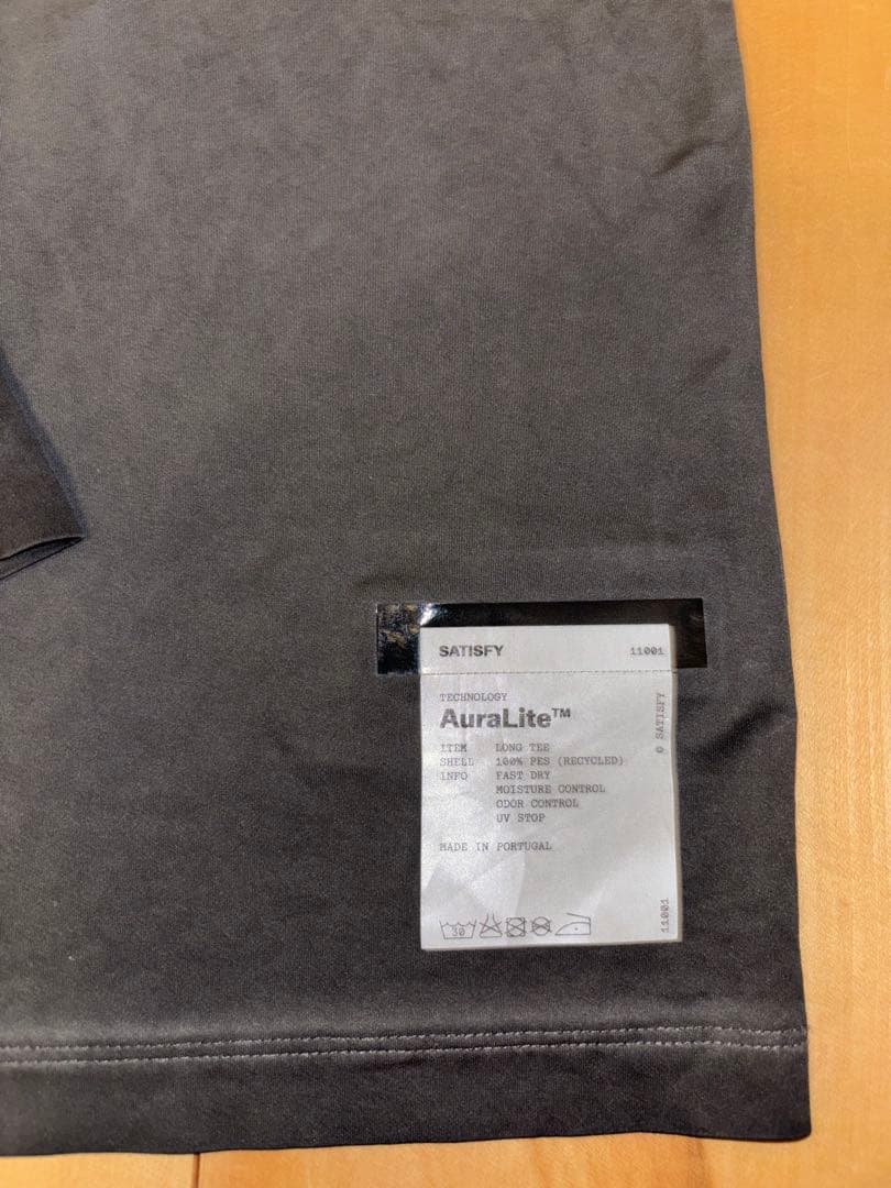 Satisfy Running AuraLite Long Tee サイズL