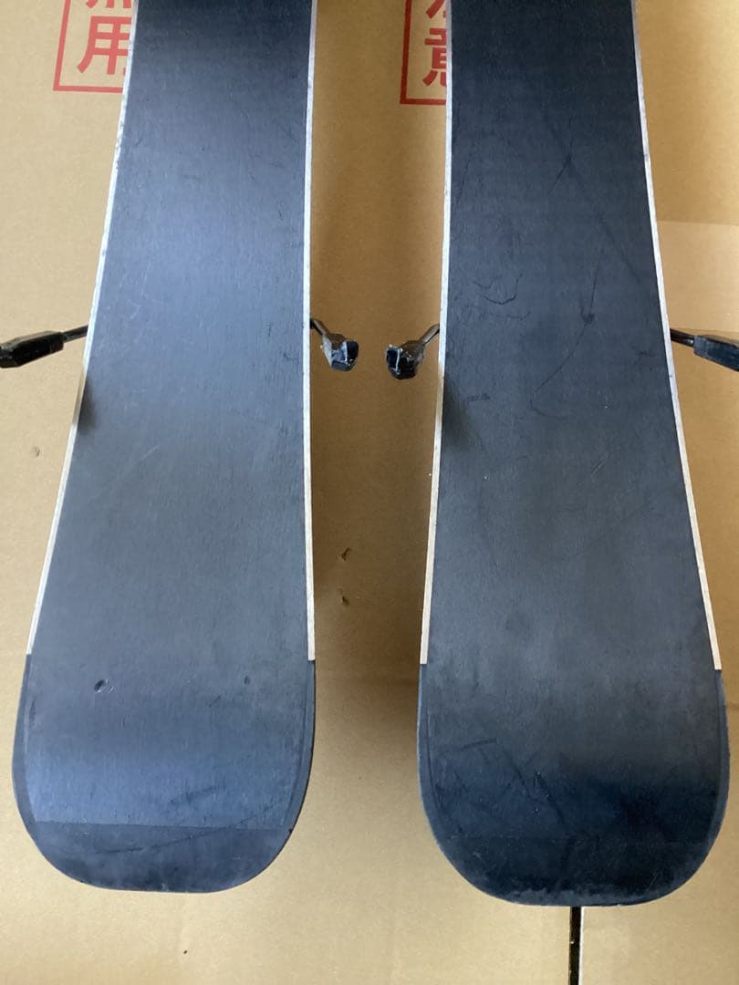 ROSSIGNOL 子ども用スキーとATOMICブーツセット