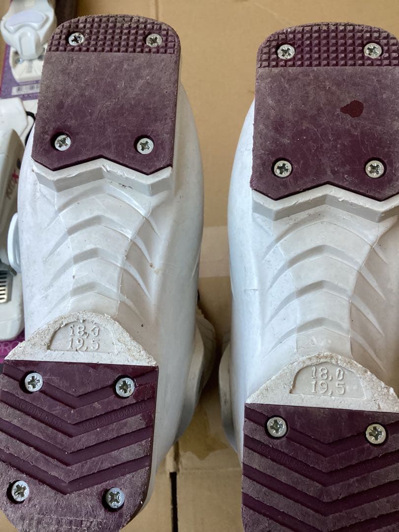 ROSSIGNOL 子ども用スキーとATOMICブーツセット