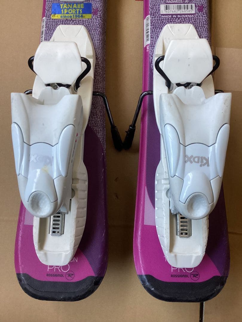 ROSSIGNOL 子ども用スキーとATOMICブーツセット