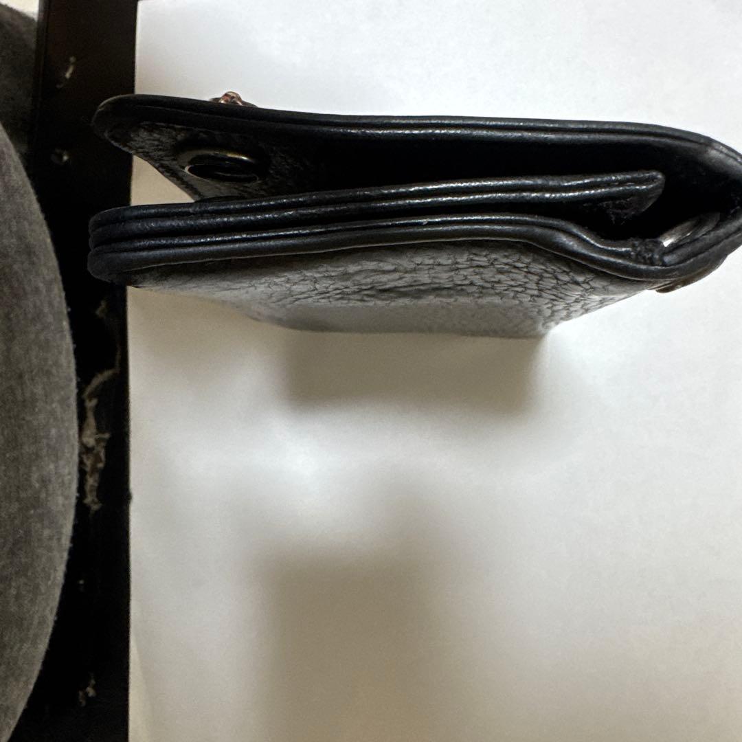 クロムハーツワンジップの財布です。