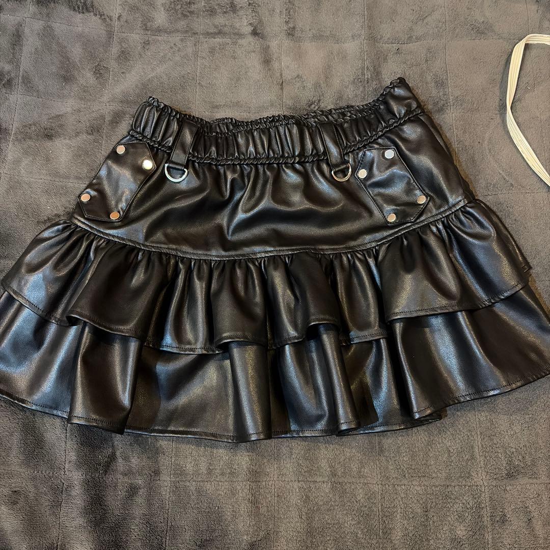 REFLEM レムレ厶 弾丸ベルト付きフリルスカートブラック