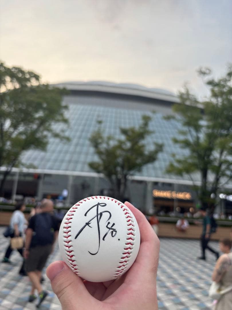 GIANTS 選手サイン入り野球ボール　中山礼都　サイン　ボール