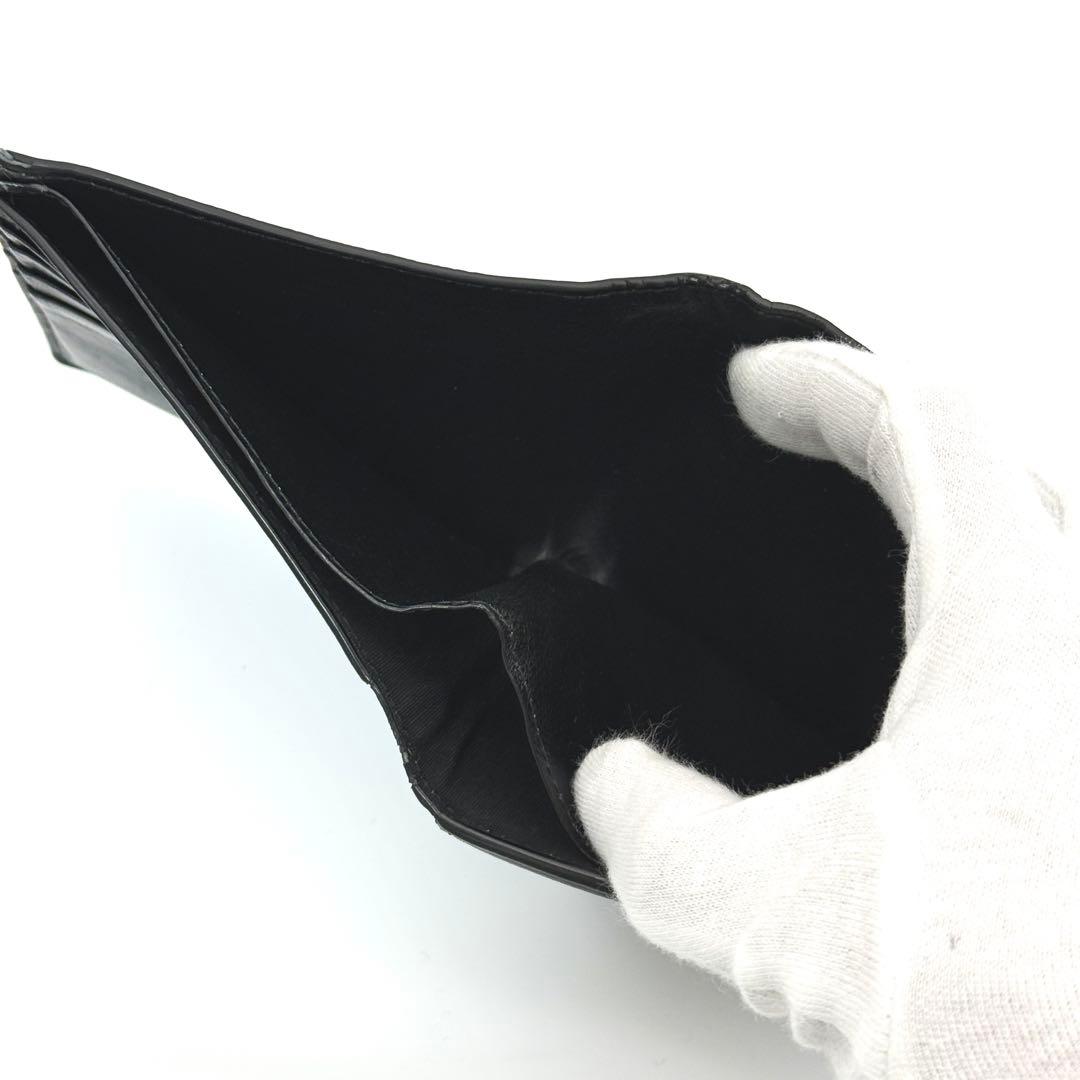 BALENCIAGA ロゴ 二つ折り 財布 コンパクト ブラック ホワイト 黒