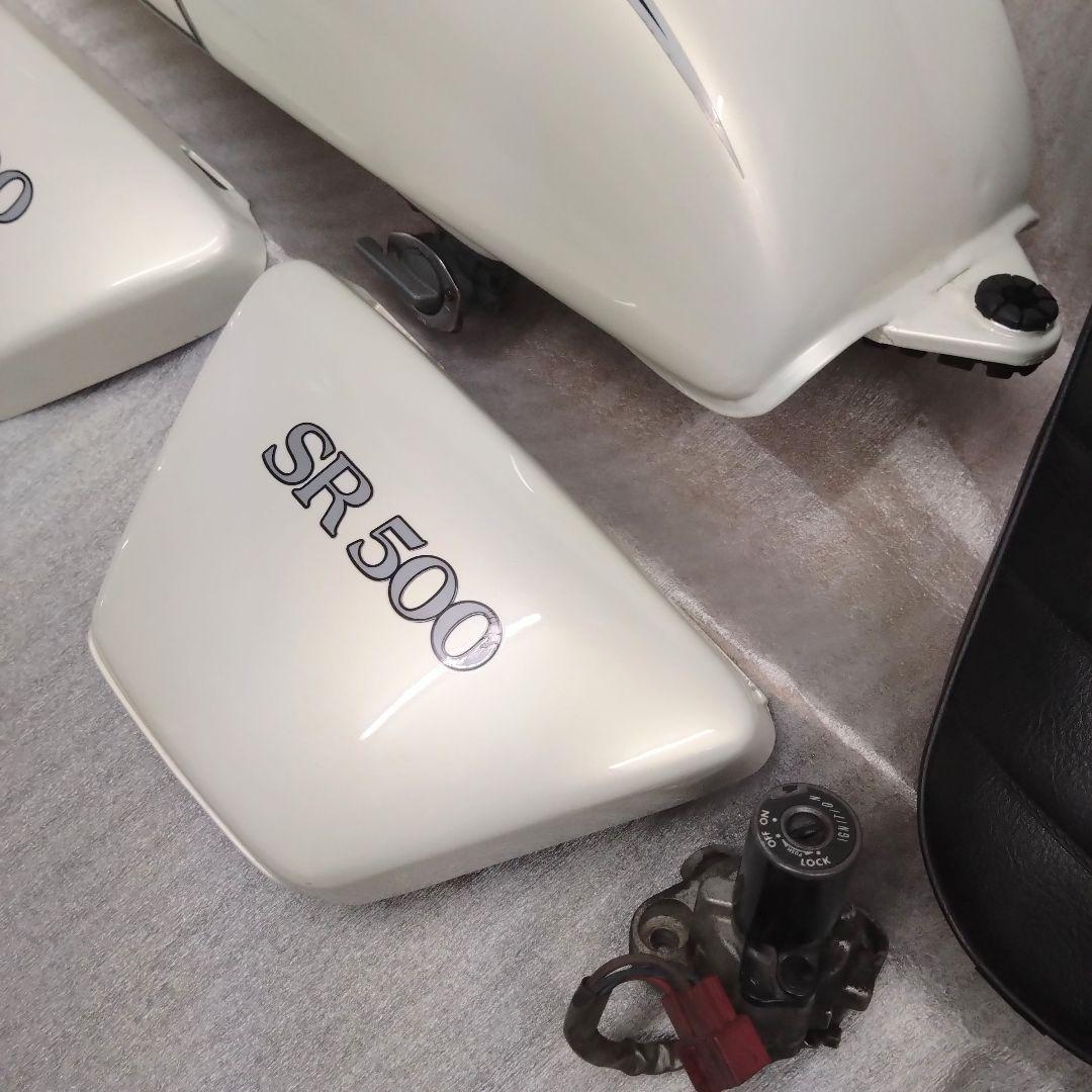 ゆーやんSR400/500 キャブタンク シート サイドカバー 外装セット