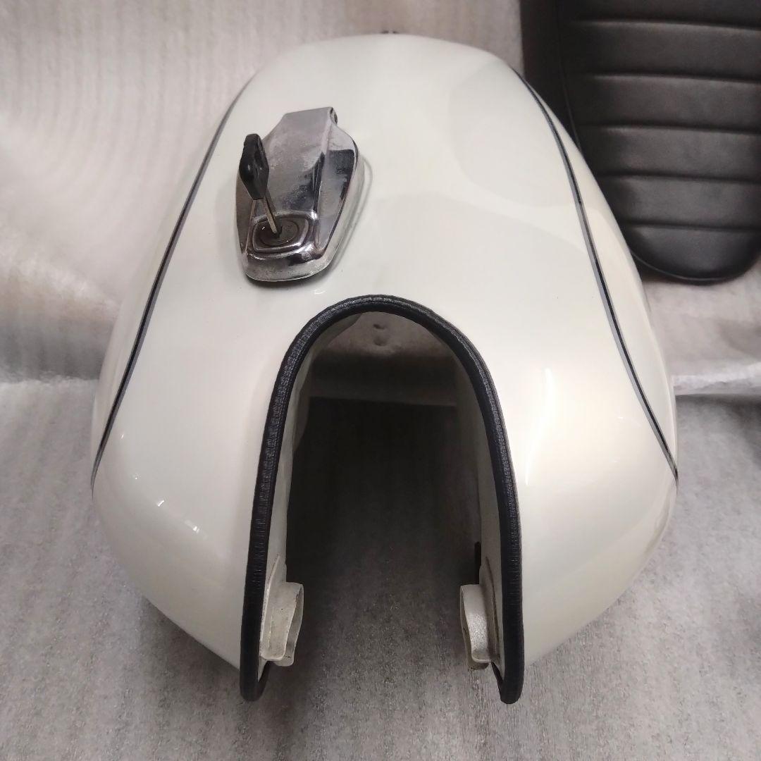 ゆーやんSR400/500 キャブタンク シート サイドカバー 外装セット