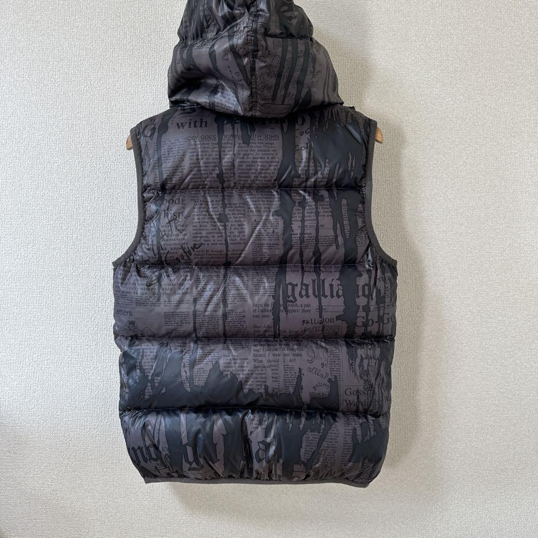 【John Galliano】NEWS PAPER DOWN VEST 希少