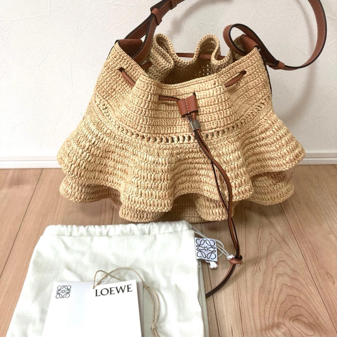 sky　新品Loeweかごバック　ラッフルバルーンバッグラフィア＆カーフ