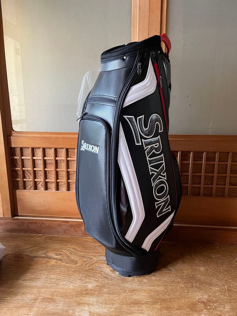 Srixon ゴルフバッグ （キャディバッグ）軽量 4分割