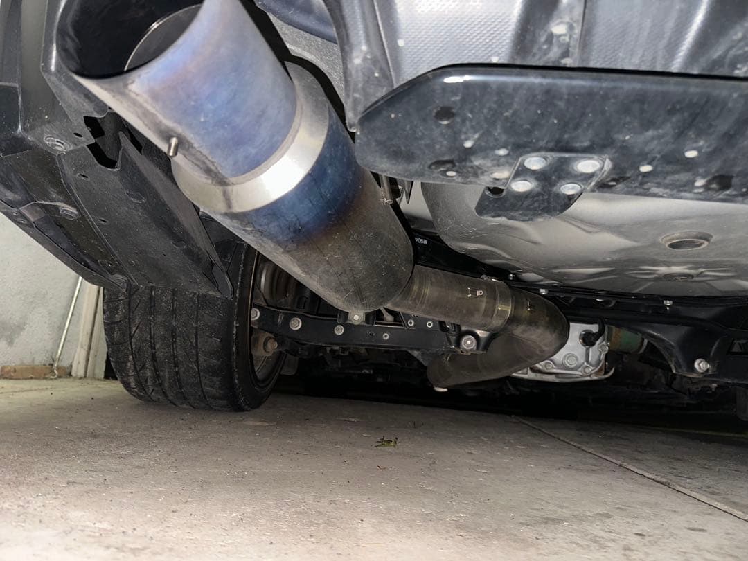 amuse R1チタン青炎　VAB/VAGマフラー1本だし