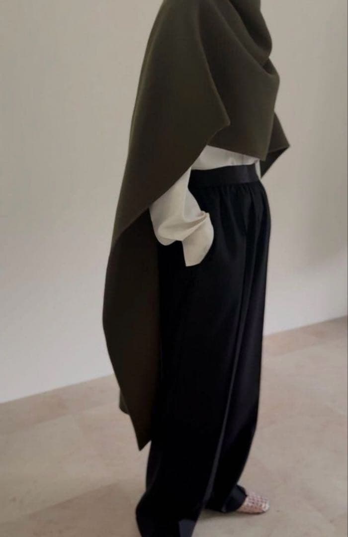 t*o様 [digne] ディニュ　throw shawl cort 《khak