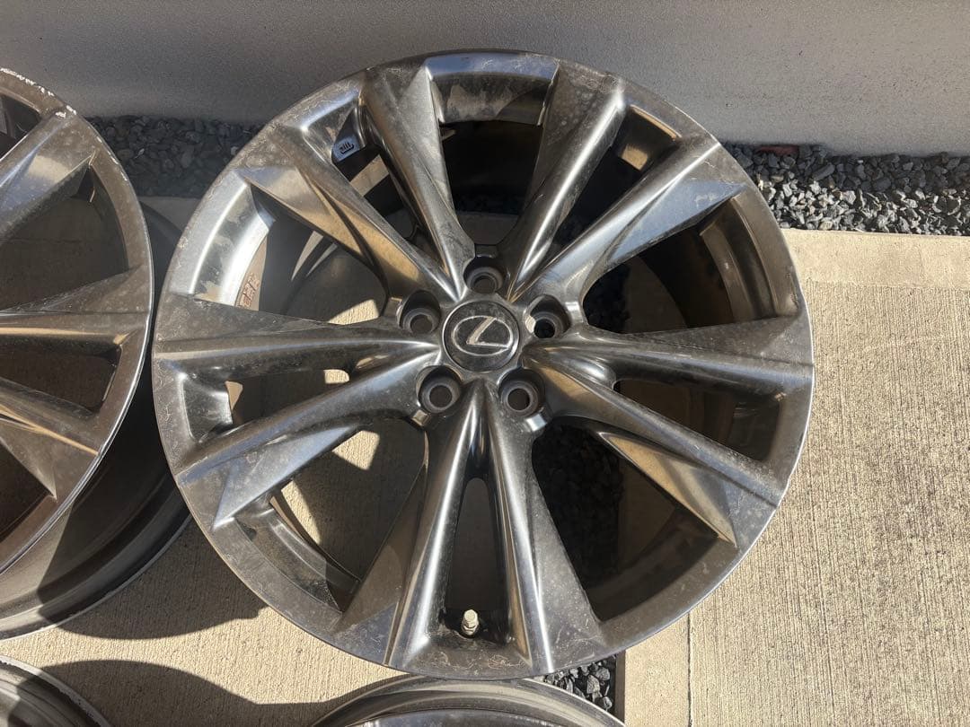 Lexus ES Fスポーツ19インチ