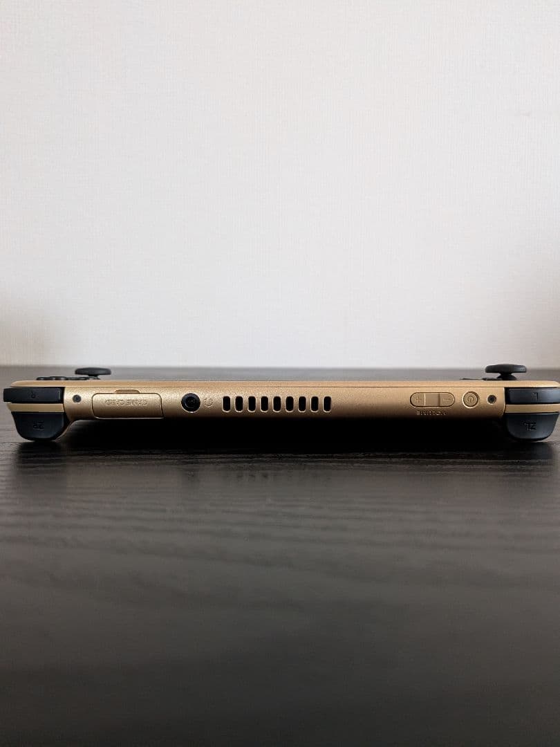 【新品同様・完品】Nintendo Switch Lite ハイラルエディション