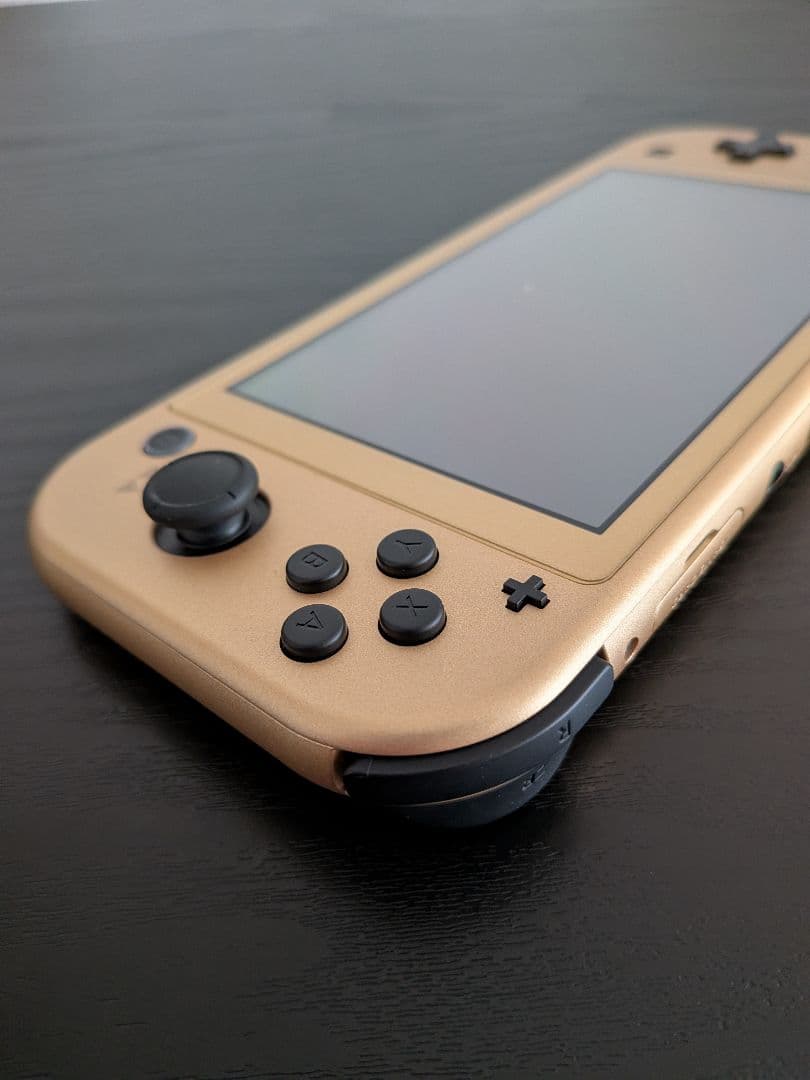 【新品同様・完品】Nintendo Switch Lite ハイラルエディション