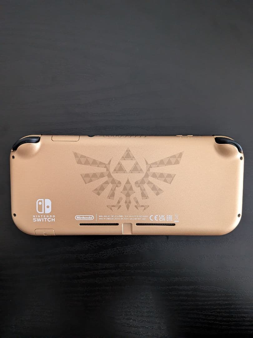 【新品同様・完品】Nintendo Switch Lite ハイラルエディション