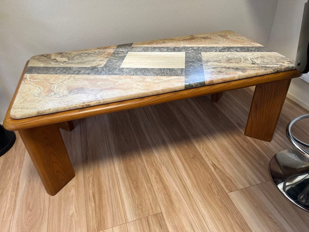 margoshaページ応接テーブル(天然大理石テーブル)