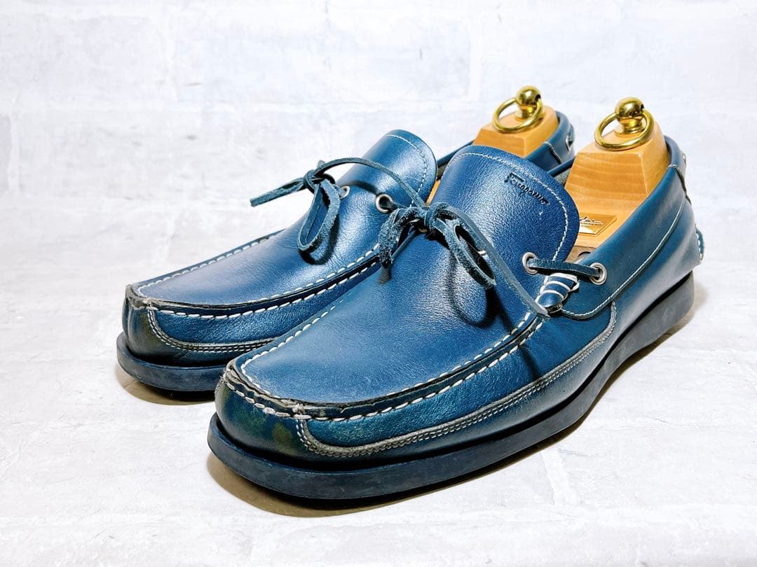 【美品】サルヴァトーレフェラガモ 高級 デッキシューズ US8.5EE