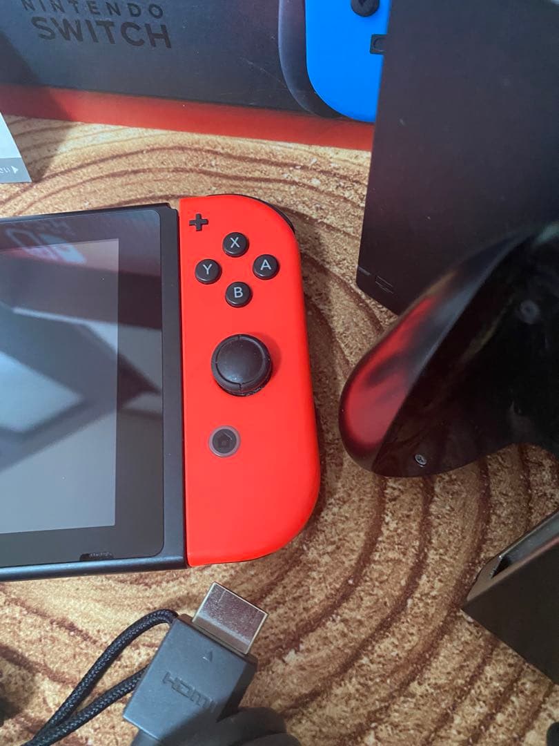 Nintendo Switch ニンテンドースイッチ本体　ネオン ②