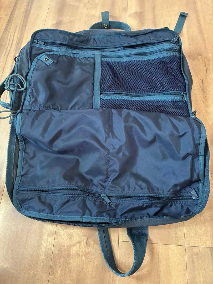 Briefing ブリーフィング TR-3 M MW ネイビー