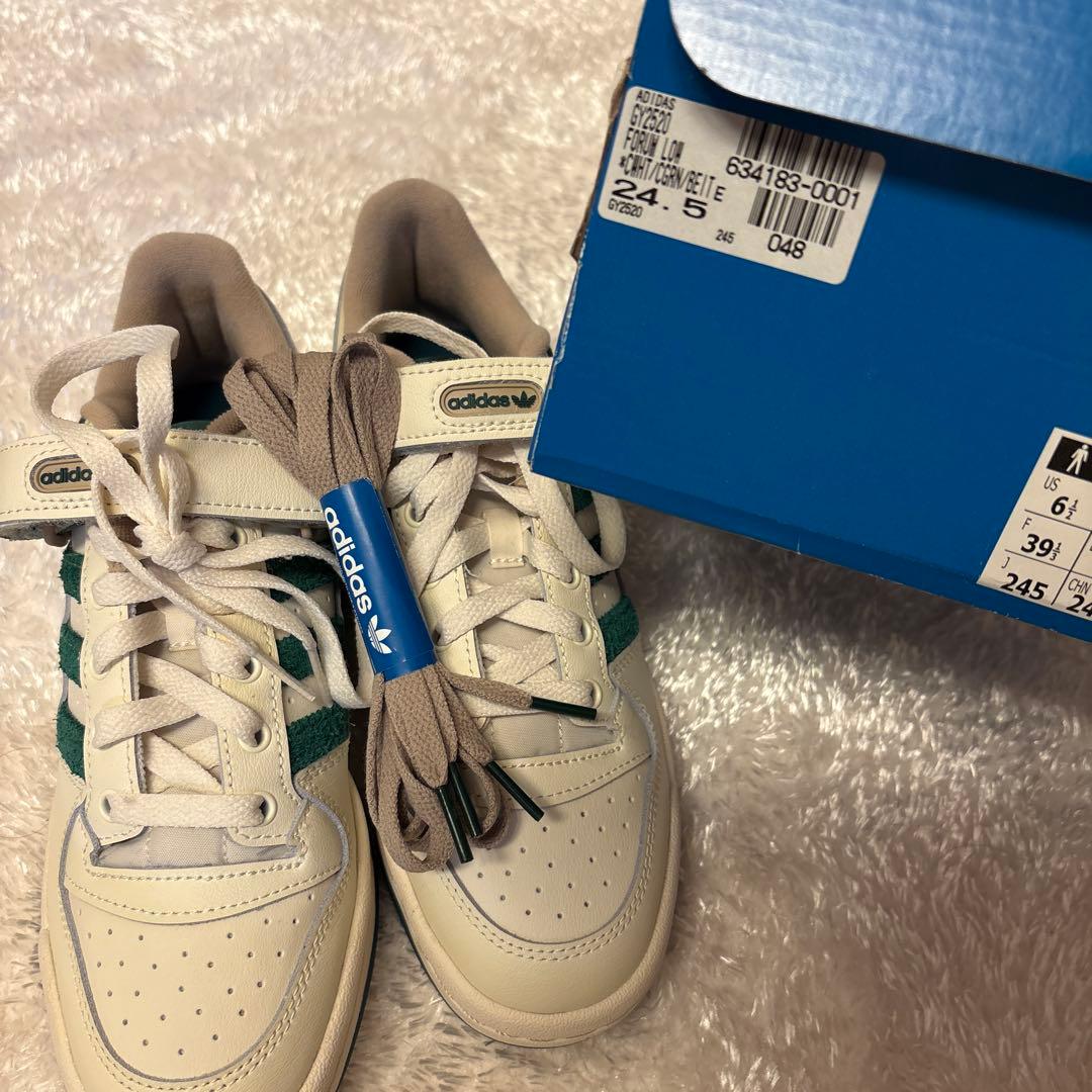 アディダス スニーカー FORUM LOW フォーラム ロー GY2520
