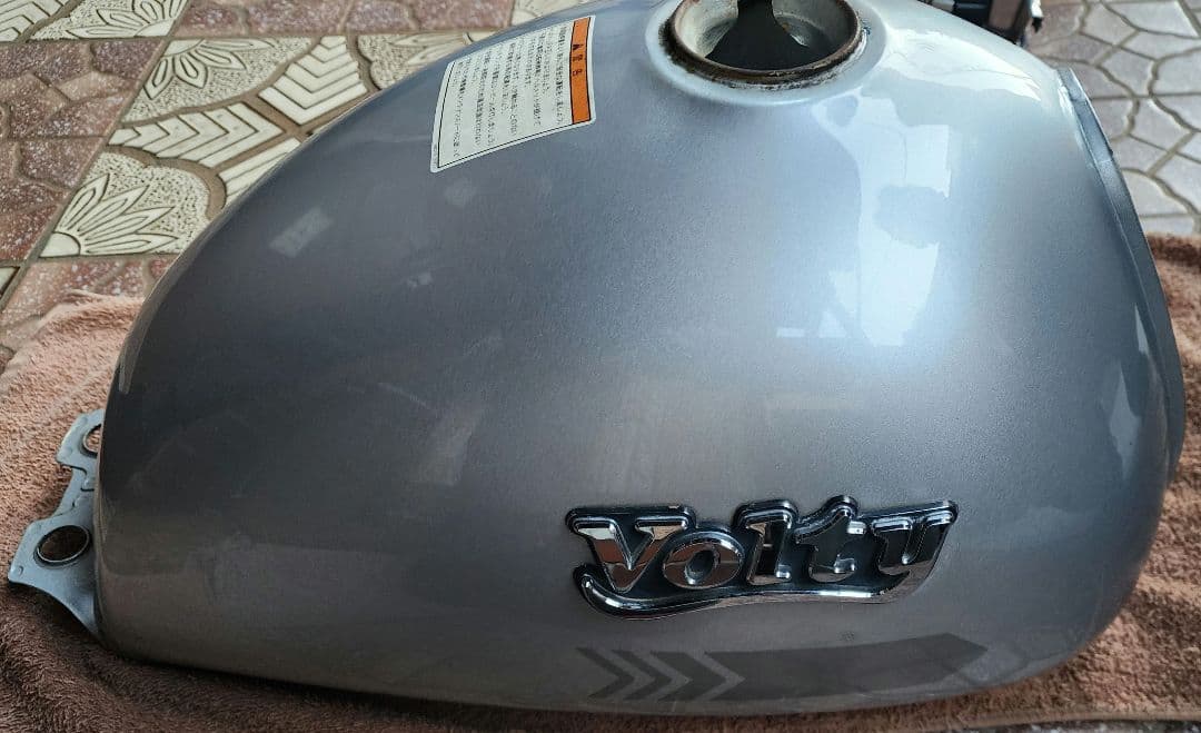 ボルティー250タンク シルバー