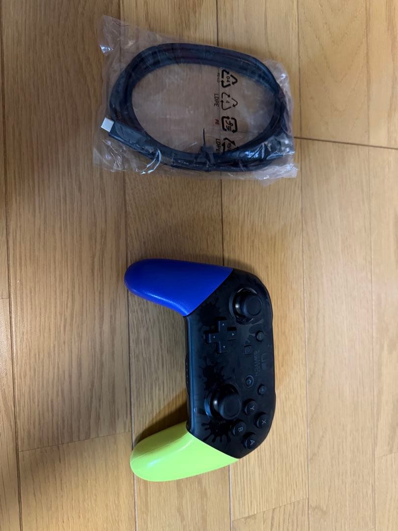 Nintendo Switch本体と512gbSD +プロコン+ソフト