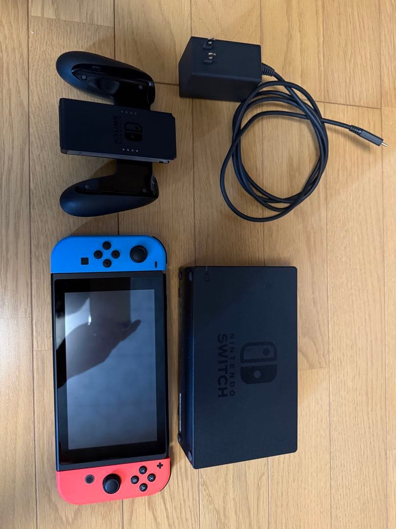 Nintendo Switch本体と512gbSD +プロコン+ソフト