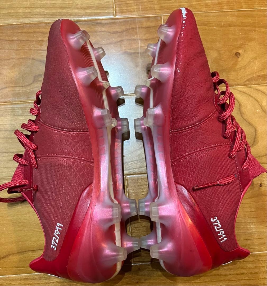 PUMA KING プラチナム 911 レーザータッチ FG/AG 26cm 赤