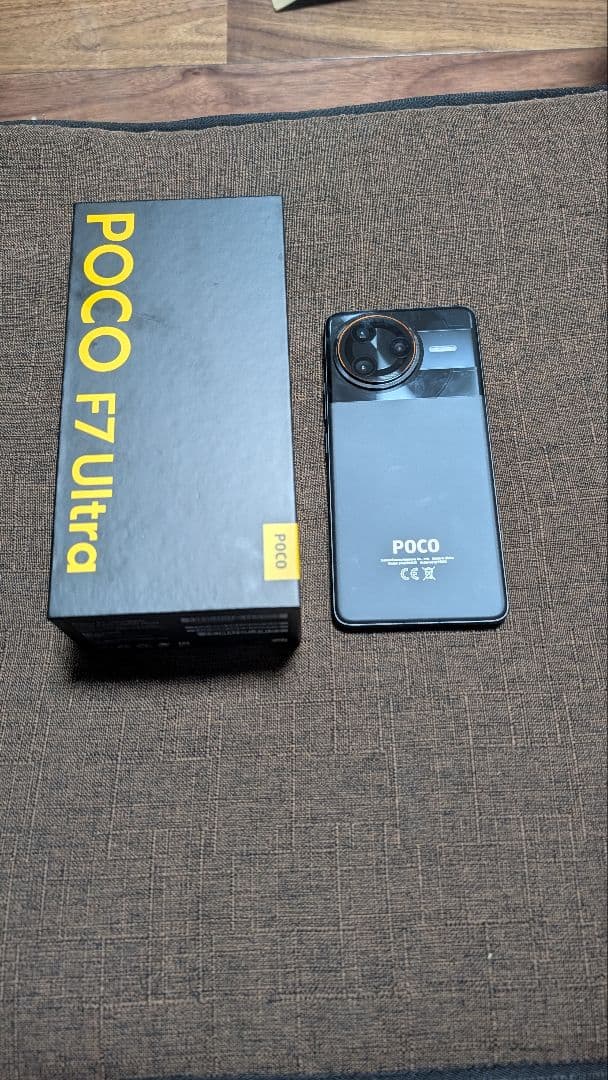 POCO F7 Ultra 12GB/256GB ブラック 日本語版