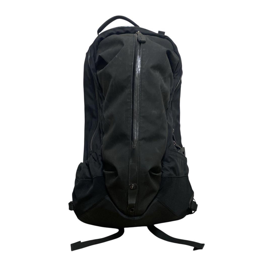 当日発送フォロー割ARC'TERYX アロー22 ブラックリュック　バックパック