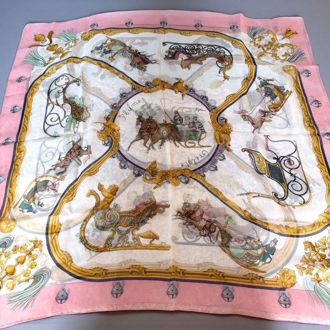 HERMES シルクモスリン ストール　羽飾りと鈴　174×89 大判