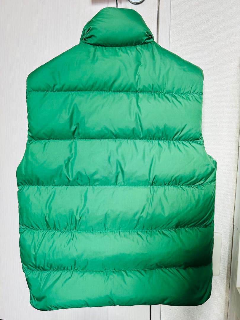 MONCLER グリーン ダウンベスト