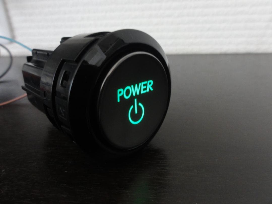 新型NX☆レクサス純正エンジンプッシュスタートスイッチ!90ヴォクシー7P!!