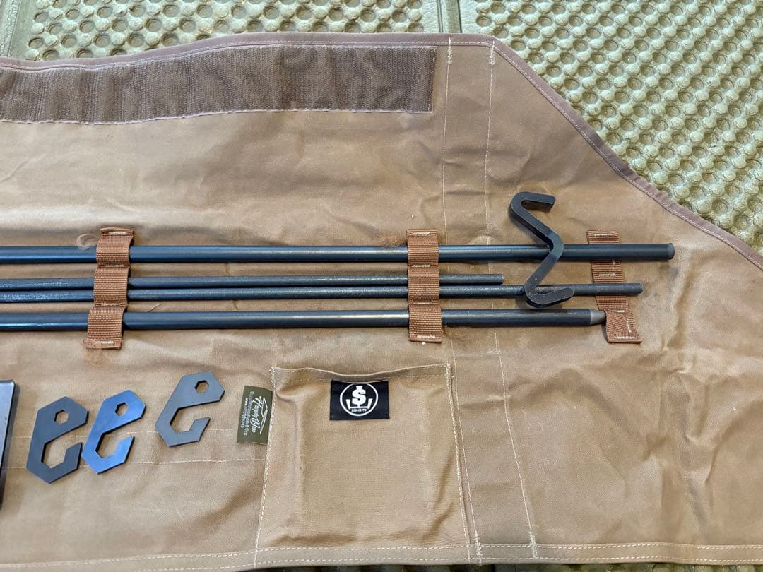 SOMABITO 焚き火パラレールハンガー＆風防兼ケース(コヨーテ)