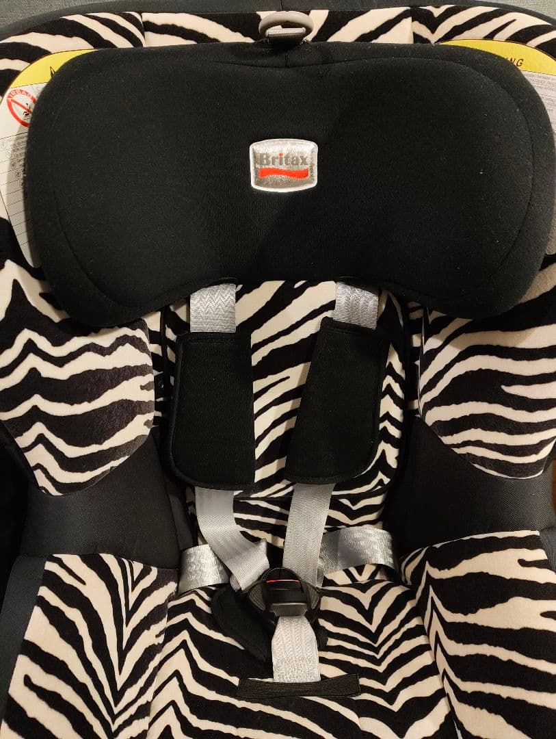 Britax Römer DUALFIX 回転式 ISOFIX ゼブラ柄