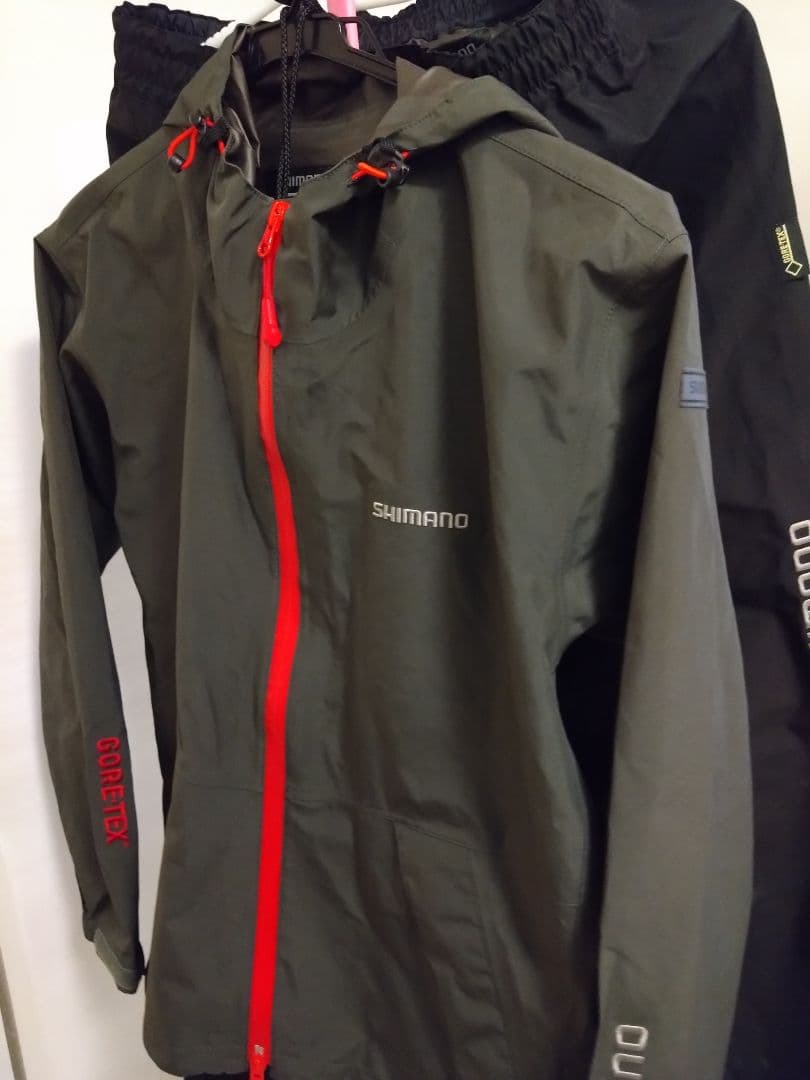 シマノ　ゴアテックス　レインスーツ　防水　透湿 フィッシング　釣具