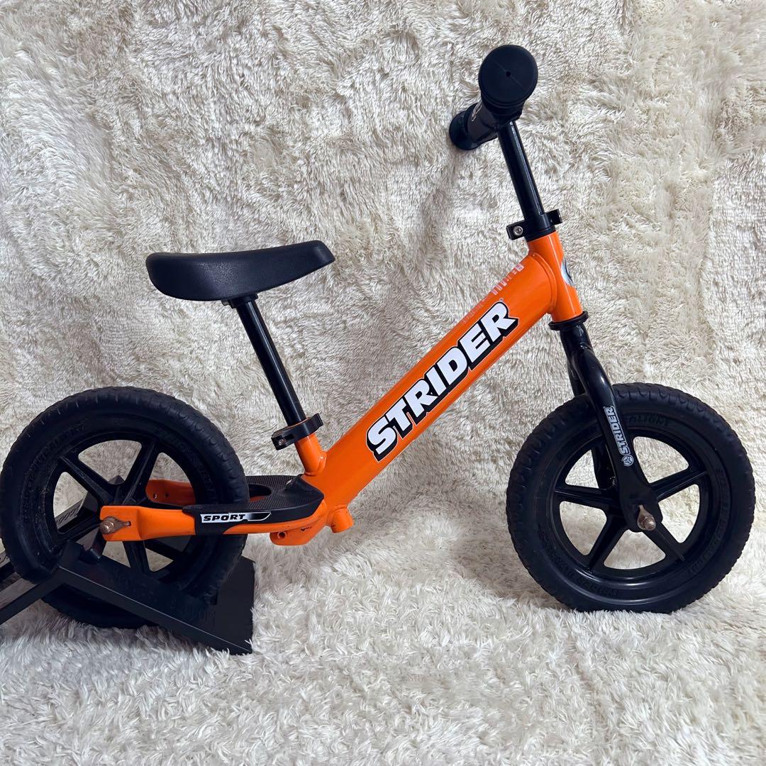 STRIDER SPORTS 12inch ストライダー オレンジスタンド付き