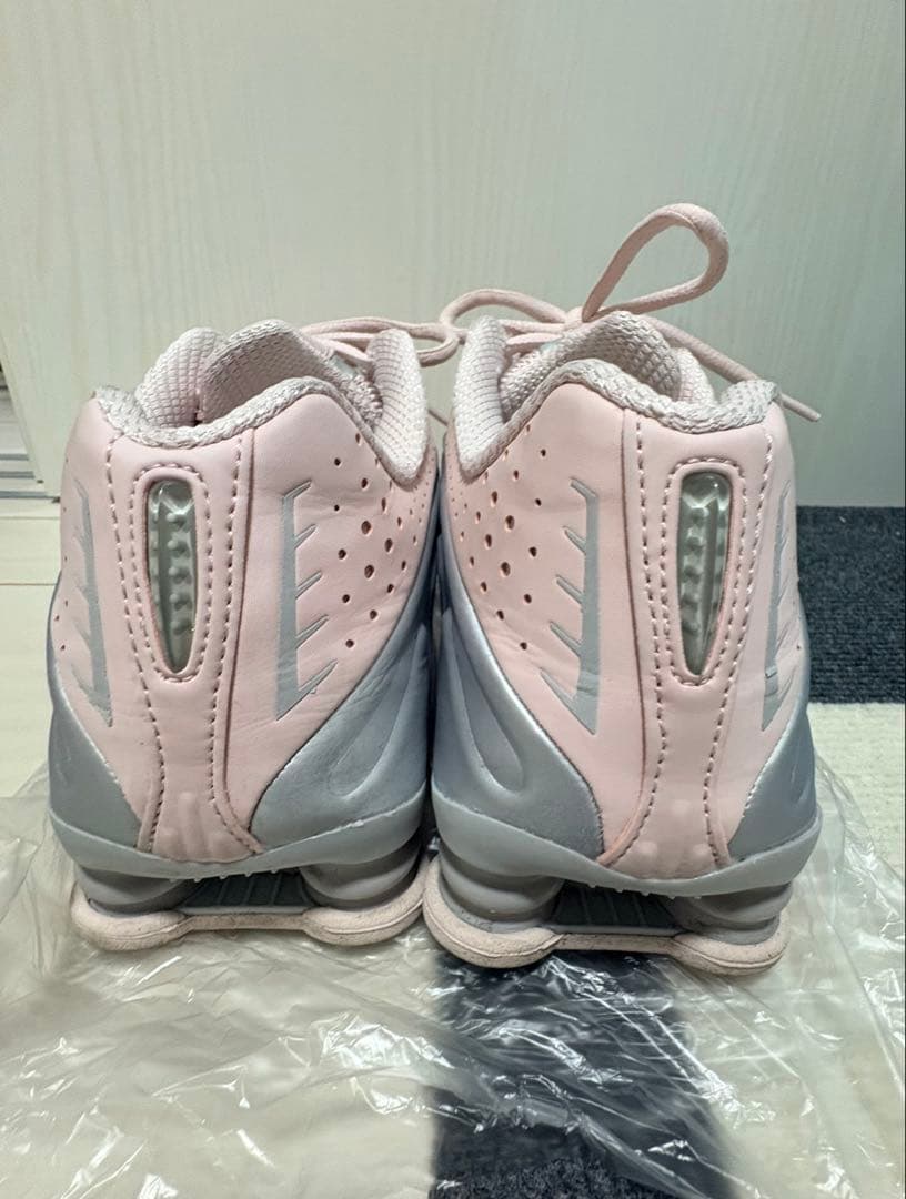 靴 Nike Shox r4 24.0cm