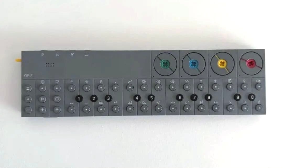 【新品同様】 teenage engineering OP-Z